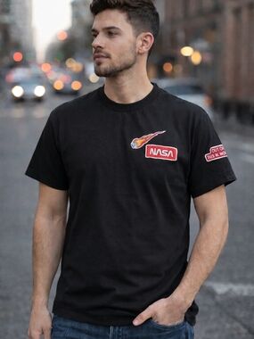 NASA Graphic Tee Large Black Space Shirt Embroidered Patches Astronaut Rocket